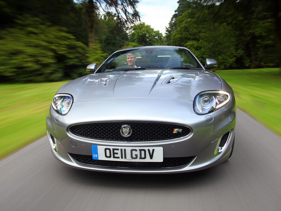  Jaguar XKR Convertible 2011 года  (UK) (фото 8 из 15)